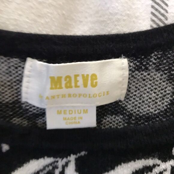 Anthropologie Black Floral Stretch Knit Retro Whimsical Cropped Cutout Top - M - Picture 8 of 9